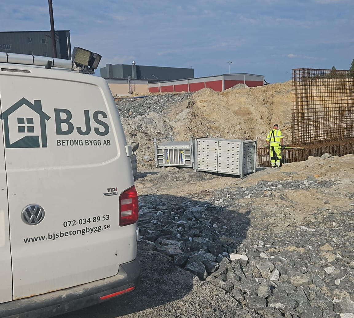 Boliden - Formning, Armering och gjutning, Plattor med pelare